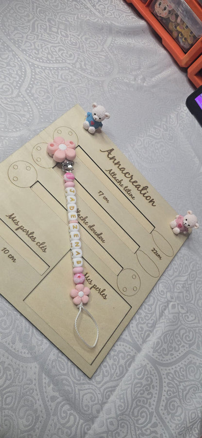Attache tetine personnalisé